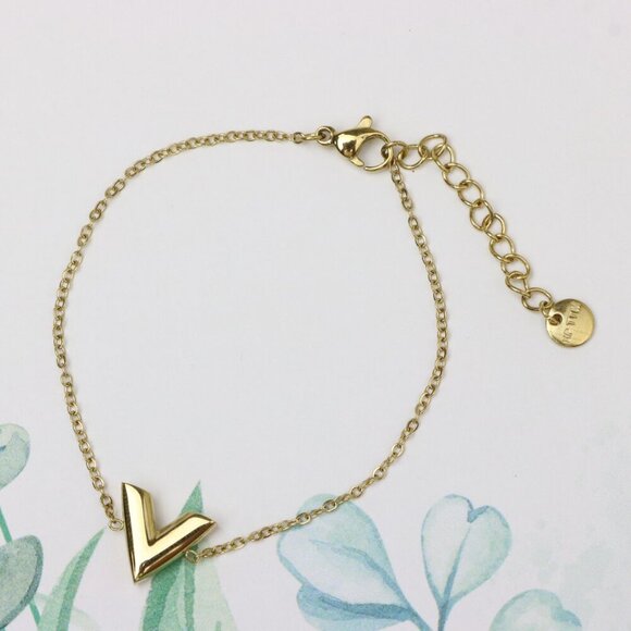 Yellow Gold Plated Chevron V Shape Charm Bracelet Adjustable, XPBL0624 - Picture 7 of 12
